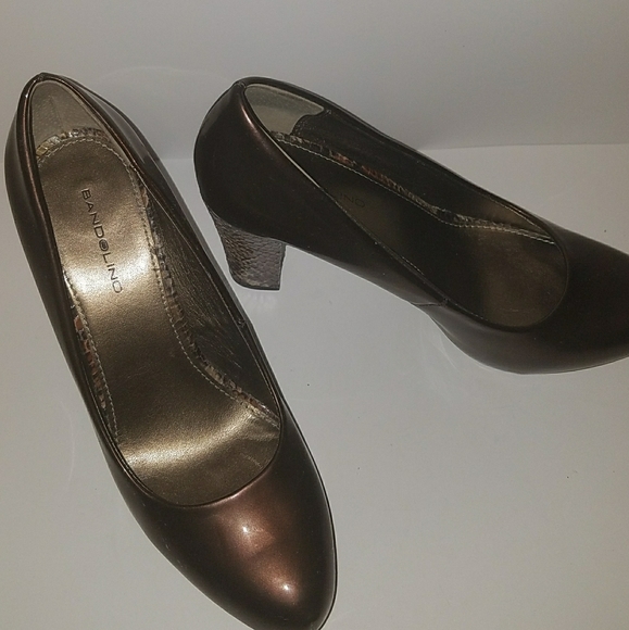 Bandolino women's size 9 heel - Picture 5 of 6